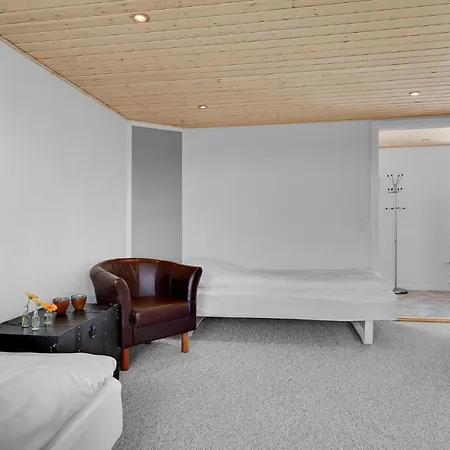 3 Bedroom Beautiful In Kibæk